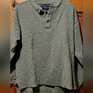 Chesterfield Worldwide Heather Gray Henley Ribbed Sweater with Button Detail